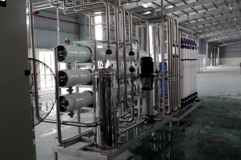 Hệ thống sản xuất nước khoáng đóng chai đóng bình